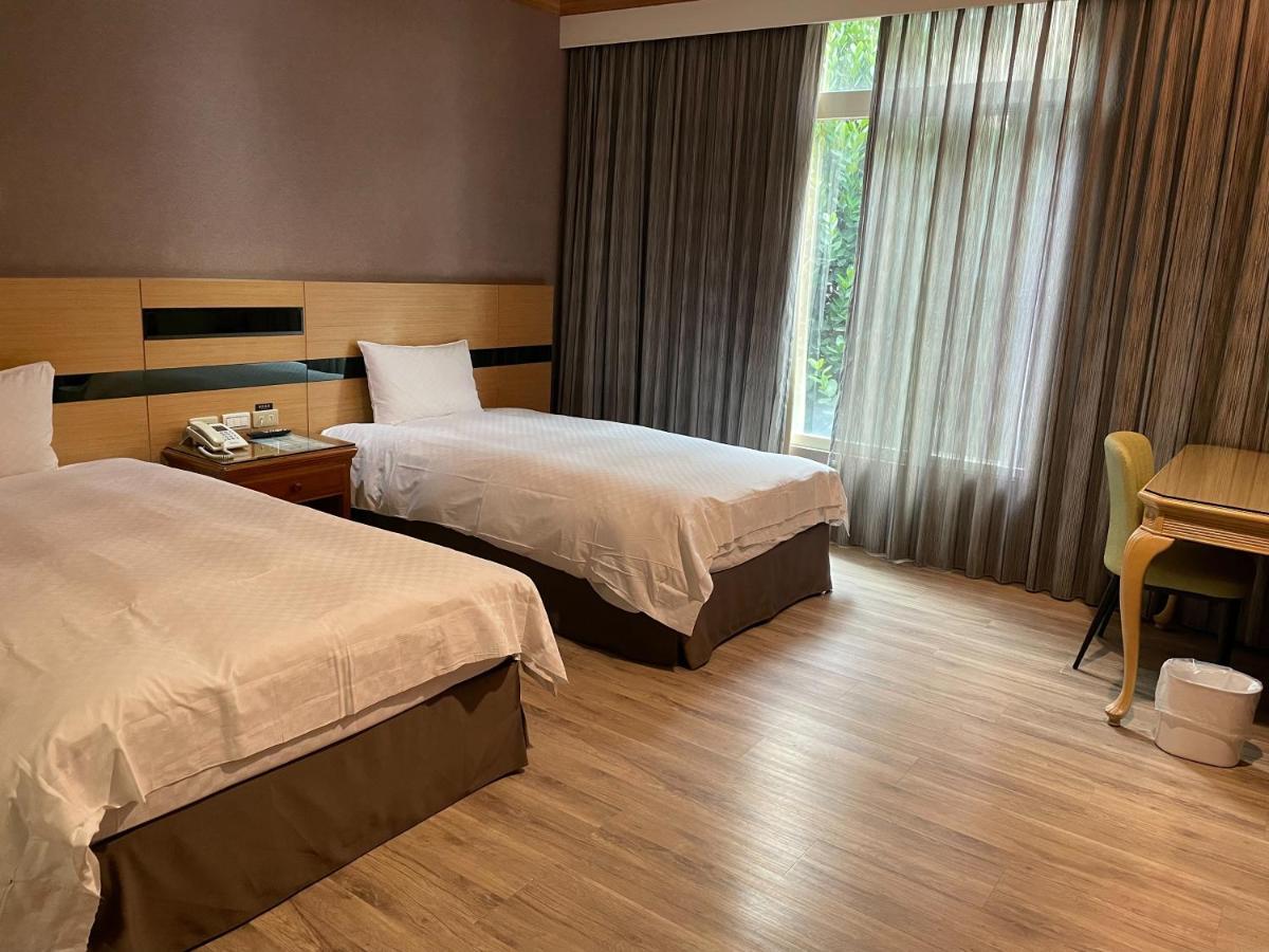 Chia Shih Pao Hotel Taibao Exterior foto